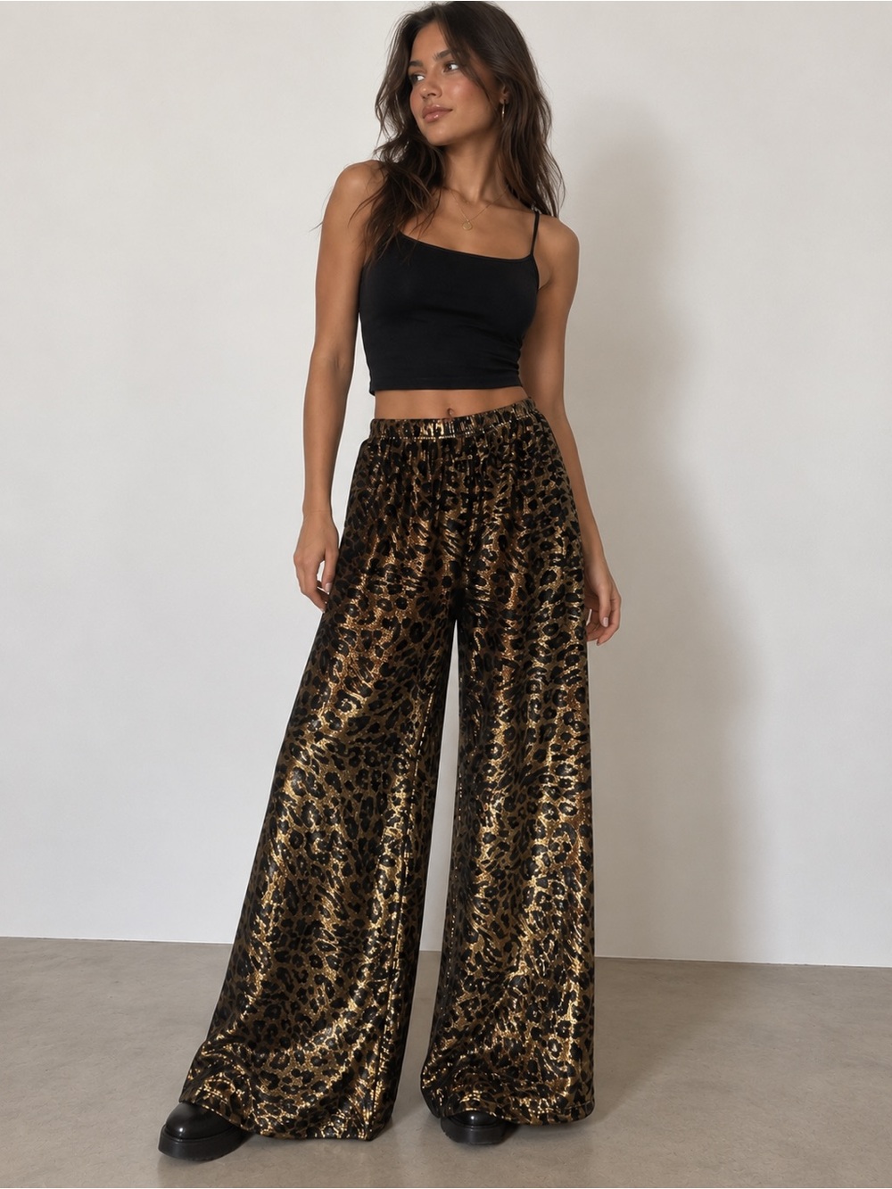 Women’s Palazzo cheetah pants - Picture 7 of 7